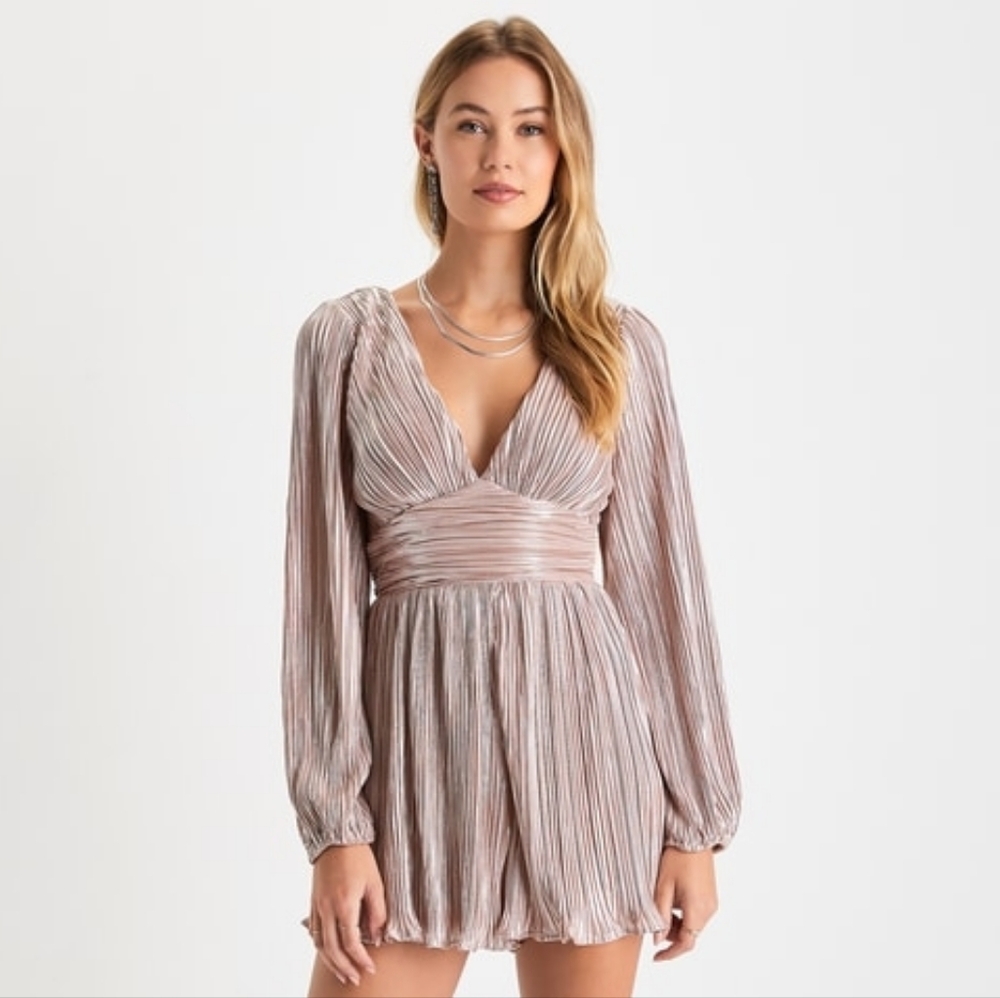 Lulu's Womens Romper Feminine Metallic Pastel Pink Pleated Belletcore Size Small